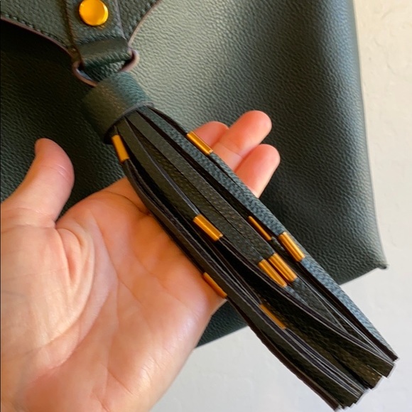 Emerald green tote 👜 - Picture 3 of 4